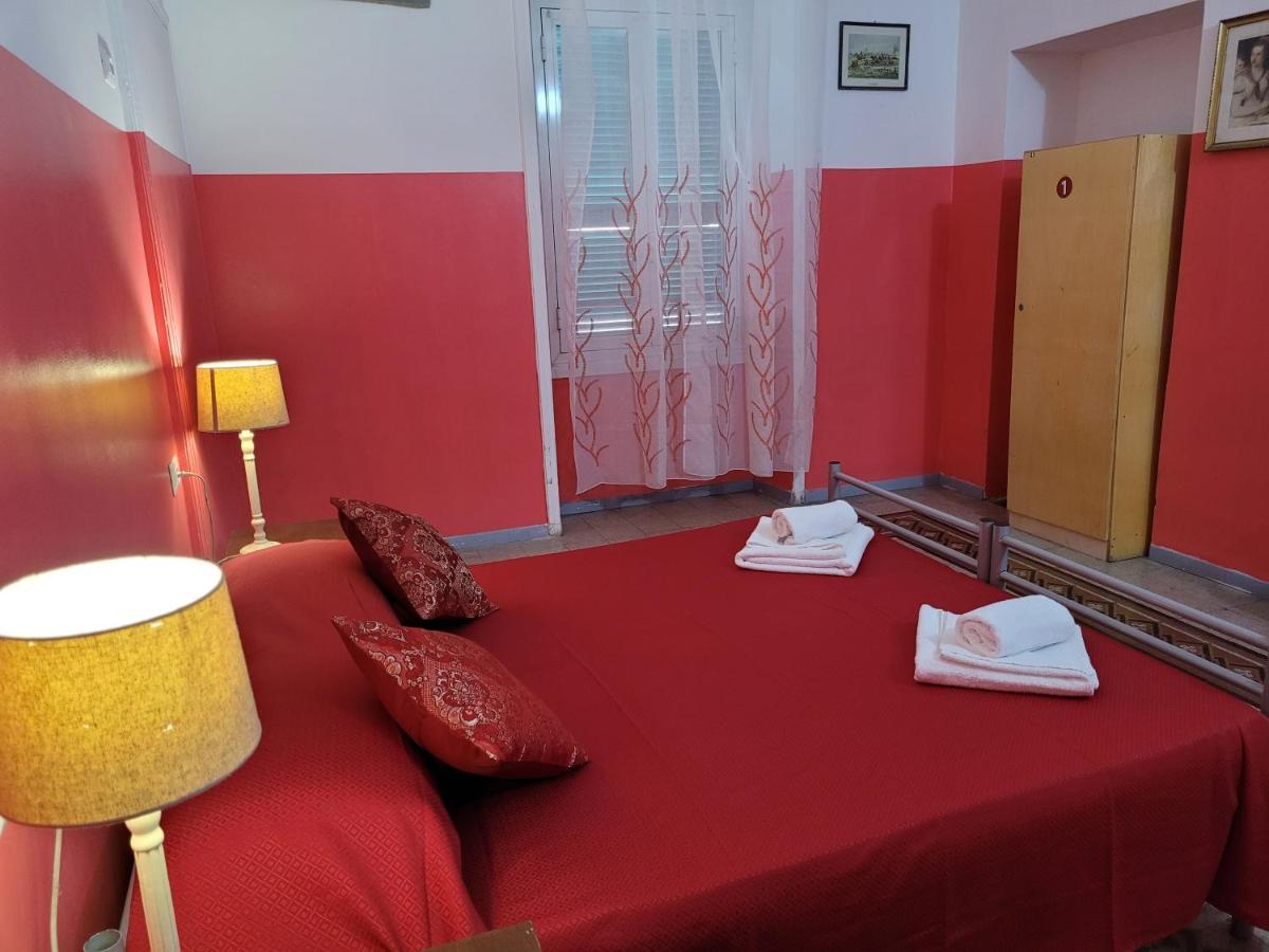 Relax On 247 Hostel Rome Bagian luar foto