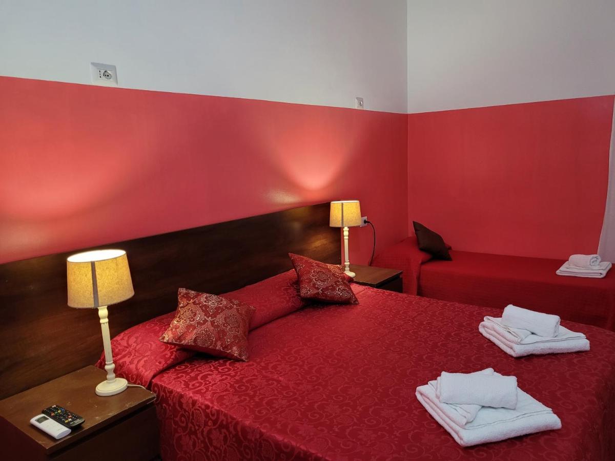 Relax On 247 Hostel Rome Bagian luar foto