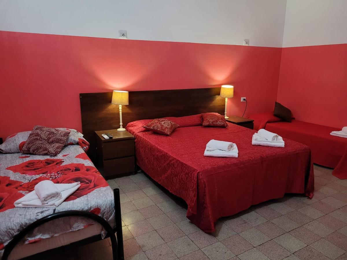 Relax On 247 Hostel Rome Bagian luar foto