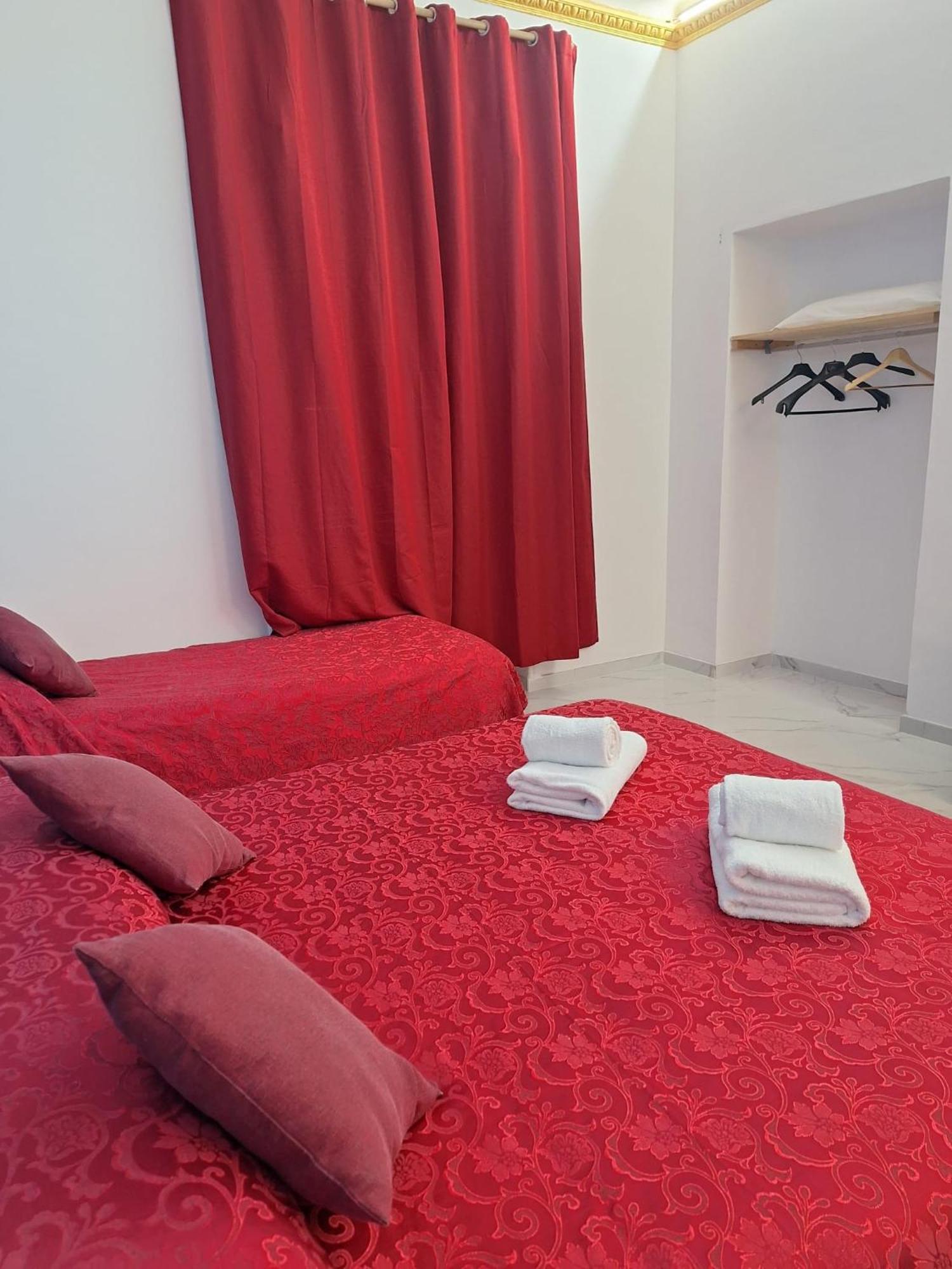 Relax On 247 Hostel Rome Bagian luar foto