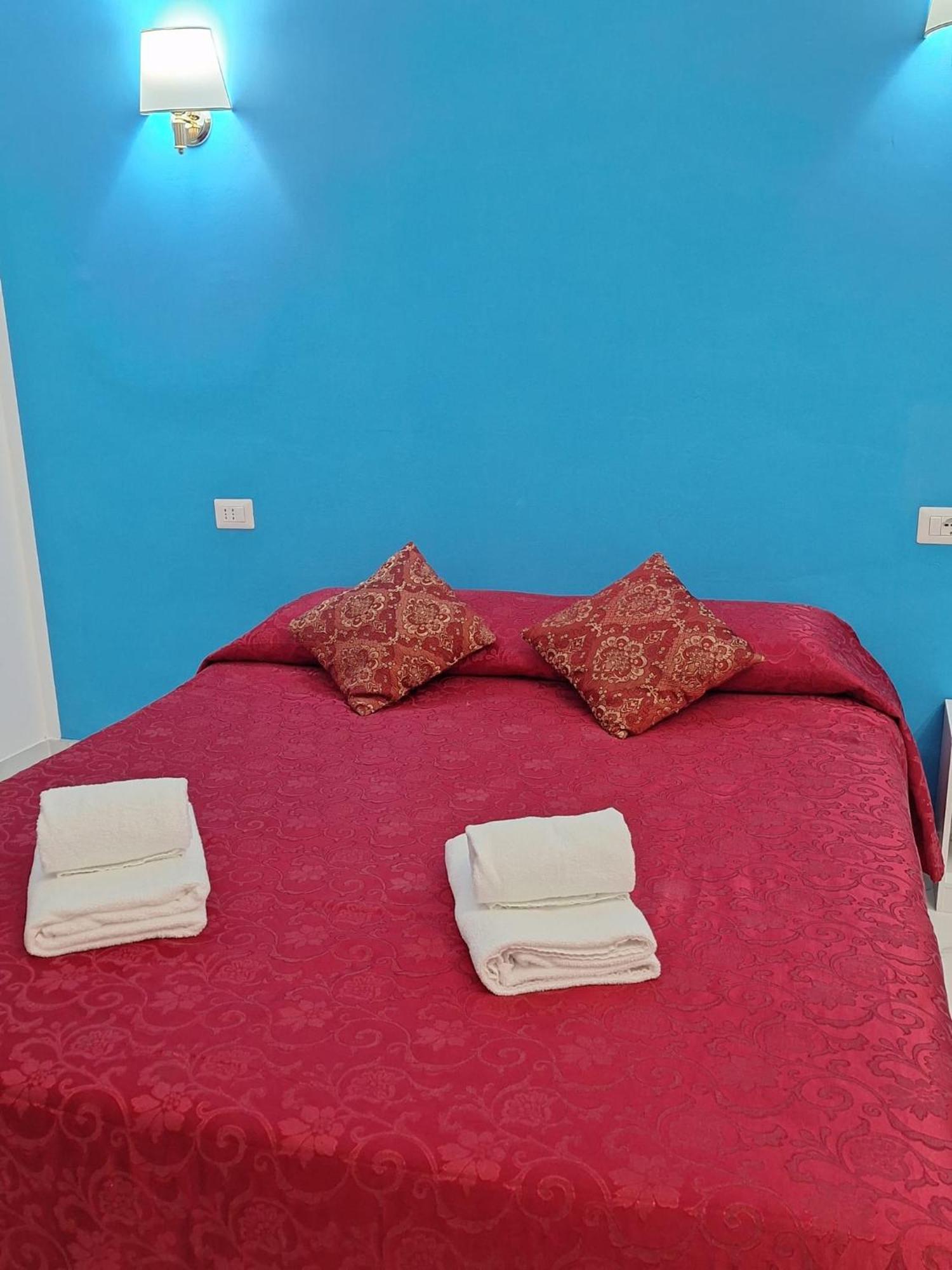 Relax On 247 Hostel Rome Bagian luar foto